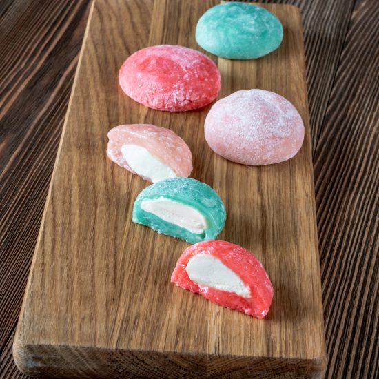 90. Mochi Erdbeere
